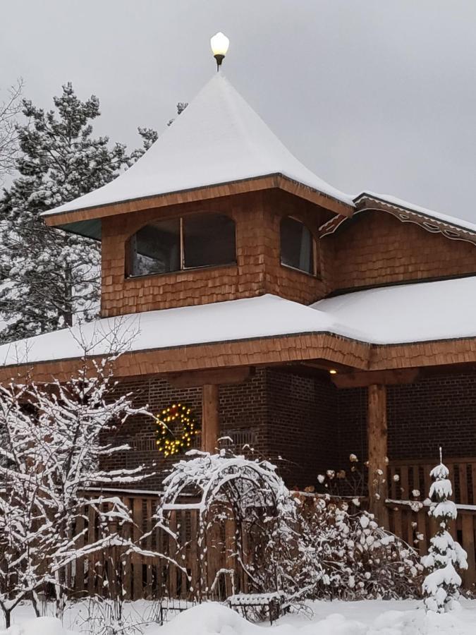 Lenroot Lodge Seeley Εξωτερικό φωτογραφία