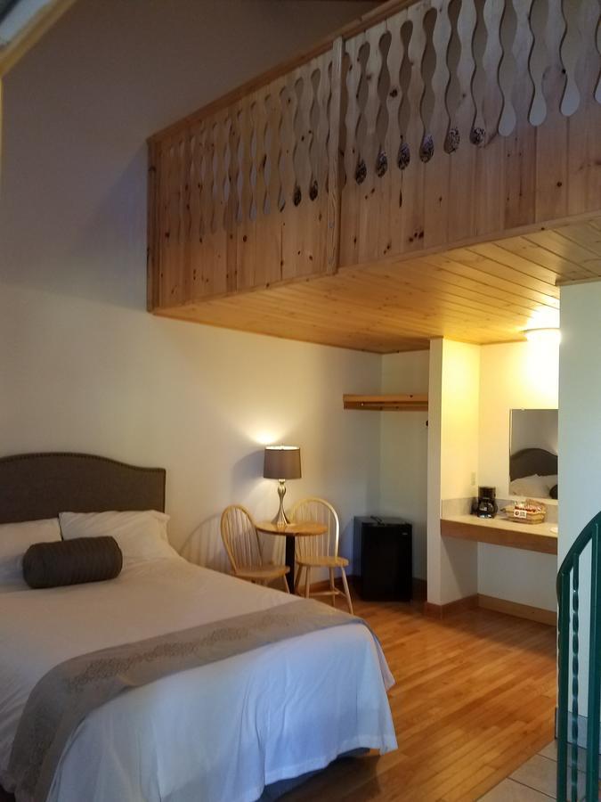 Lenroot Lodge Seeley Εξωτερικό φωτογραφία